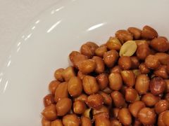 油炸花生米-老浒记烤鸭-北京菜(琉璃厂店)
