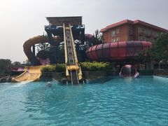 -欢乐水魔方水世界