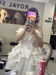 -皇家施华洛新派婚纱摄影(大正街店)