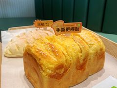 -奈雪的茶(百盛店)