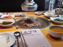 -唯成•韩国炭火烤肉 유성고기