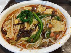 -水平有限螺蛳粉(宏达大厦店)