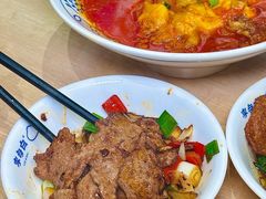 -李与白包子铺(桐梓林店)