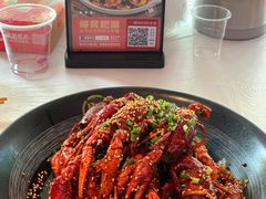 -肥肥虾庄·金牌油焖大虾(沙湖店)