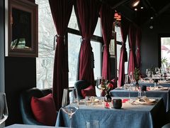 -弦月窗LUNETTE BY AMANDA(复兴路店)