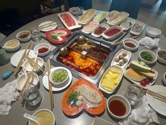 -海底捞火锅(新松江路店)