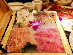 -潘小辣鲜肉老火锅