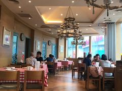 大堂-西贝莜面村(上海百联西郊店)