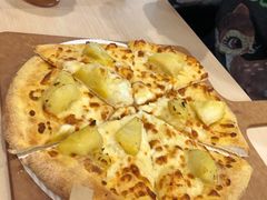 果肉榴莲比萨-达美乐比萨(南京路店)