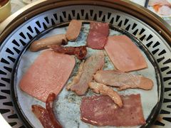 -布罗城堡自助烧烤(鸿通城购物中心店)