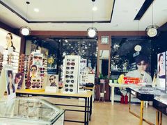 -精益眼镜(建三店)