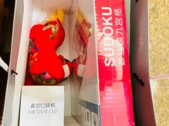 -深圳富苑皇冠假日套房酒店