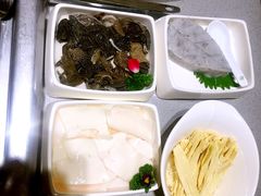 -海底捞火锅(凯德广场店)