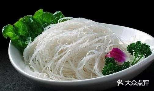 丹丹妹苗家砂锅酸辣烫粉丝图片