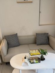 -苗方清颜专业祛痘·皮肤管理