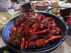 巴厘油焖大虾-巴厘龙虾·榜首油焖大虾(音乐学院·沿江酒馆店)