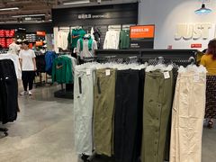 -NIKE北京赛特换季优惠店