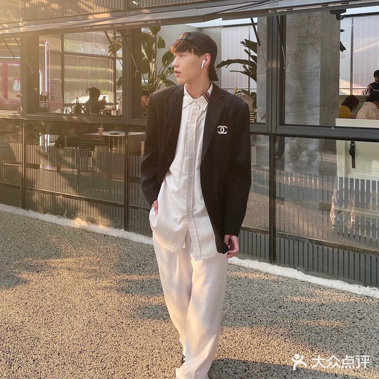 Cloud店员姐姐帮我拍的好好看[流泪]/ootd