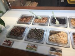 -三佰瑞冻酸奶(凯德MALL店)