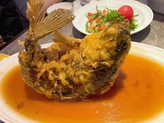 糖醋鲤鱼-闫府私房菜·百年鲁菜(恒隆店)