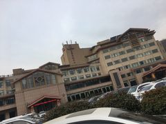 -徂徕山森林康养度假谷温泉