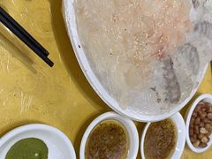 -官塘陈记鱼生·潮汕砂锅粥·牛肉火锅(潮枫路总店)