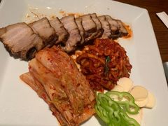 -萨拉伯尔(燕莎友谊商城店)
