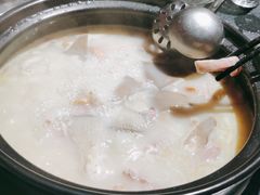 -大匠工房古船木艺术餐厅·猪肚鸡专门店(长白仙岛店)