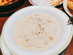 奶油海鲜汤-萨莉亚意式餐厅(杭州滨江天街店)