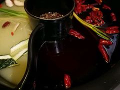 -佬土鹅肠火锅(解放路店)