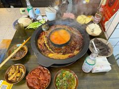 -黄潇洒老火锅(九眼桥宏济巷店)