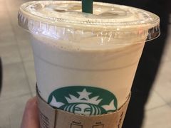 -星巴克(上海虹桥新天地二店)