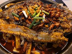 -鸣记脆皮烤鱼·海鲜烤鱼(三八广场店)