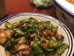 -万小金辣椒炒肉(三经路店)