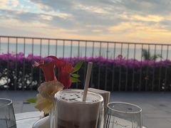 -日落吧·海景咖啡厅·餐酒吧·鸡尾酒·下午茶·乐队表演·浪漫夕阳·三亚文华东方酒店