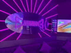 -星聚会KTV(龙湖上海奉贤天街店)