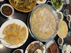 -老来福·非遗酸汤兔(凯旋路店)