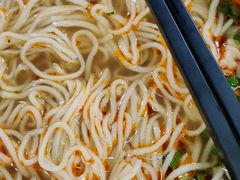 -陇上全荟兰州传统牛肉面(延吉路店)