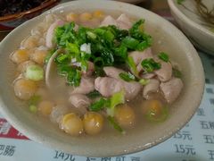 豌豆炖肥肠-周肥肠(江油总店)