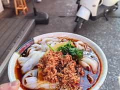 -洪记凉米线(新兴路店)