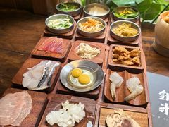 -银米·云南传统过桥米线(双廊黑金冠店)