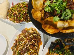 -百味地锅鸡(二店·财校分店)