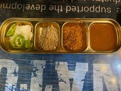 -胡悦里韩式烤肉(芝罘万达广场店)