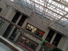 -百荣世贸商城