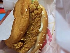 -麦当劳(国际大厦店)