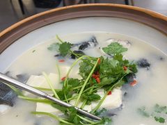 -宝荣鱼馆·临湖之宴(千岛湖店)