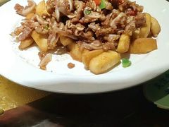 -丹江口渔村·湘味厨房(桃园店)