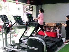 -征成健身连锁私教工作室(九公里店)