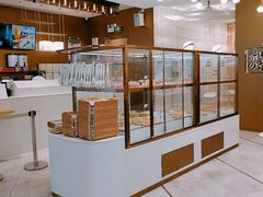 面包甜点陈列柜-奈雪的茶(华侨城创意园店)