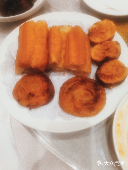 东方明珠老上海8号餐厅油墩子图片